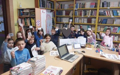 Prvašići u školskoj knjižnici